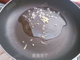 炝炒野生木耳的做法步骤：7