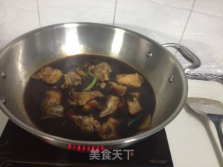 百叶结土豆炖排骨的做法步骤：4