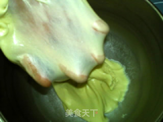 鲜奶油辫子花环面包的做法步骤：4