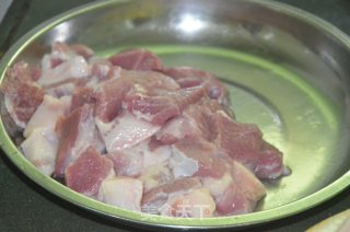 猪肉炒豆干的做法步骤：1