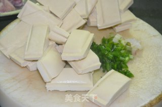 猪肉炒豆干的做法步骤：2