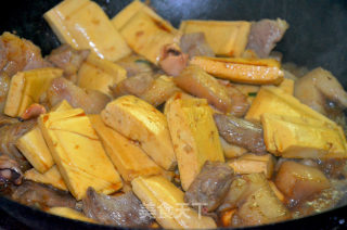 猪肉炒豆干的做法步骤：6