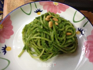 营养美观又美味的意式青酱面——菠菜松子青酱意面的做法步骤：8