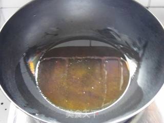 蒜粒烧牛蛙的做法步骤：6