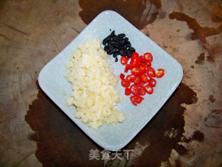 心蓝手制私房菜【蚝油生菜】——饮食男女的色香味的做法步骤：3