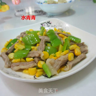 青椒甜玉米炒熟的做法步骤：7