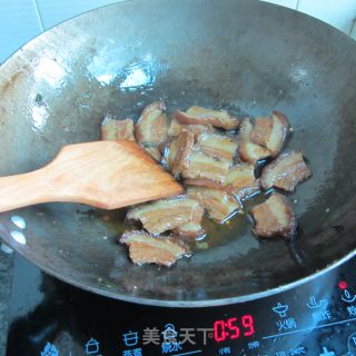 酸辣椒烧东坡肉的做法步骤：4