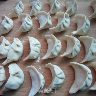 玉米猪肉饺子的做法步骤：12