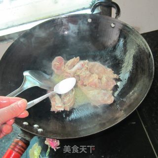 芋头扣鸭的做法步骤：6