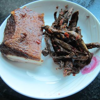 干茄子蒸皱皮肉的做法步骤：1