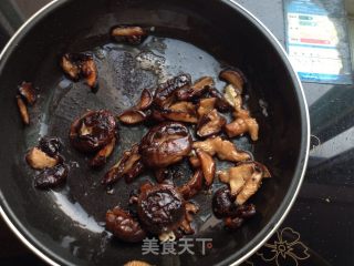 香菇爱心意面的做法步骤：6