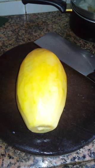 木瓜鲫鱼汤的做法步骤：3