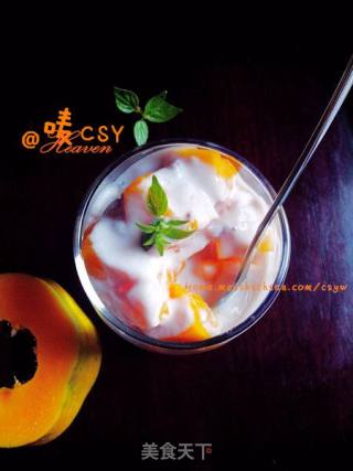 【这样吃木瓜不会闷】木瓜酸奶杯的做法步骤：6