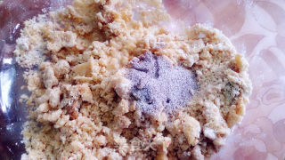 27的烘焙日记——咖啡杏仁雪花蛋糕的做法步骤：7