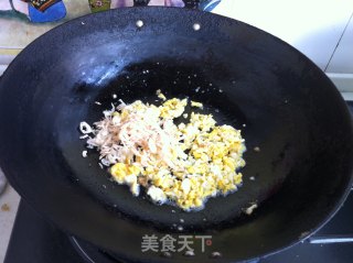 胡萝卜水煎包的做法步骤：2