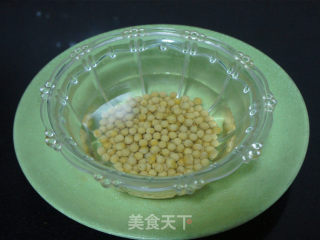 【黄豆莲藕猪蹄汤】的做法步骤：3