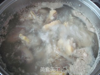 艾根鸡汤的做法步骤：2