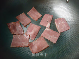 青椒培根披萨的做法步骤：4
