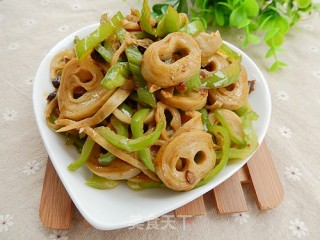 豆豉青椒炒面筋的做法步骤：11