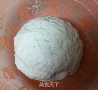 葱香肉包子的做法步骤：4