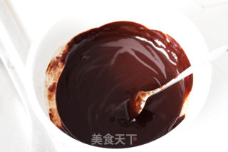 浓情黑巧克力华夫饼的做法步骤：2