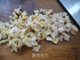 羊尾笋茭白炒毛豆的做法步骤：5