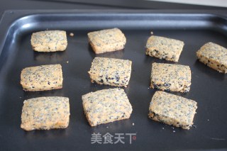 黑白芝麻饼干的做法步骤：11