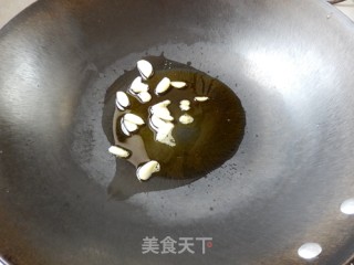 双椒炒毛豆仁的做法步骤：6