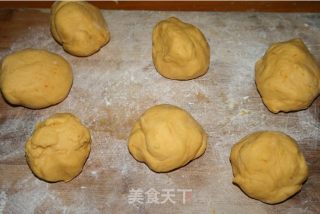味美样萌南瓜包的做法步骤：7