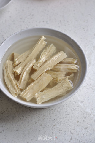 鹌鹑蛋白果糖水的做法步骤：12