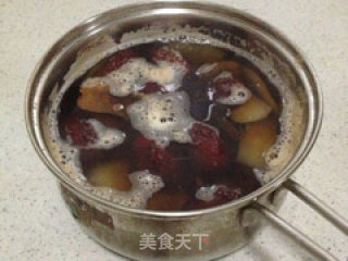 【红枣梨汤】冰镇沁心的饮料的做法步骤：6