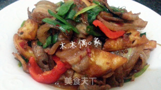 锅盔回锅肉的做法步骤：9