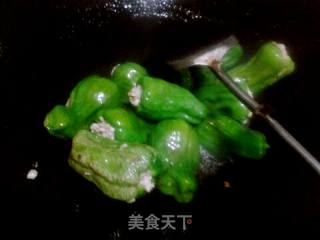 青椒酿肉的做法步骤：5