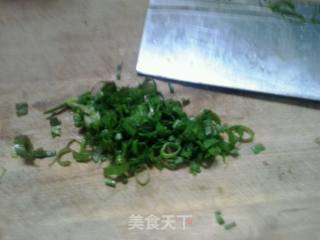 香葱鸡蛋饼的做法步骤：4