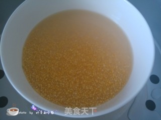 小米锅巴的做法步骤：2