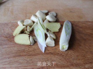 干锅多宝鱼的做法步骤：9