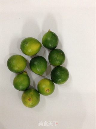 金桔蜜的做法步骤：1