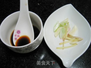 虎皮青椒的做法步骤：2