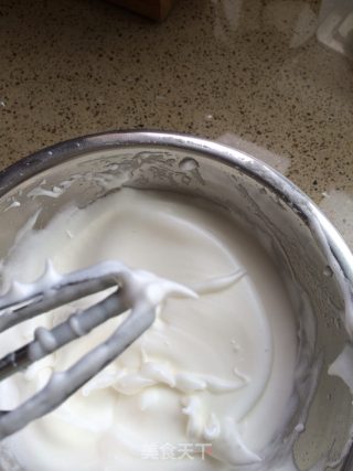 戚风蛋糕的做法步骤：8
