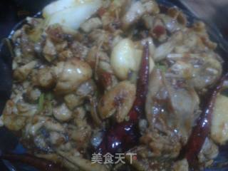 蒜瓣烧牛蛙的做法步骤：12