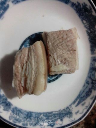 可乐酱五花肉的做法步骤：2