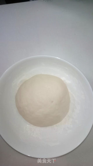 韭菜鸡蛋包子的做法步骤：2