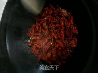 十三香小龙虾的做法步骤：4