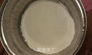 下雨天的安慰——芝麻小圆子的做法步骤：2
