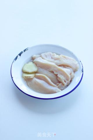 辣味鸡丝凉面的做法步骤：2