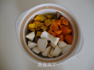 牛肉南瓜盅的做法步骤：5