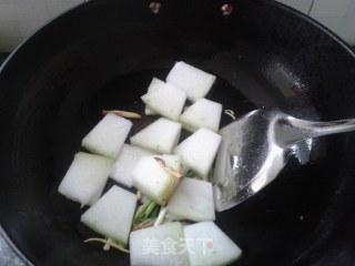 冬瓜烩虾仁的做法步骤：3