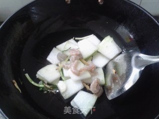 冬瓜烩虾仁的做法步骤：4