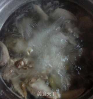 排骨鸡翅盖烧饭的做法步骤：3