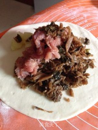 临海土豆梅菜麦饼的做法步骤：5